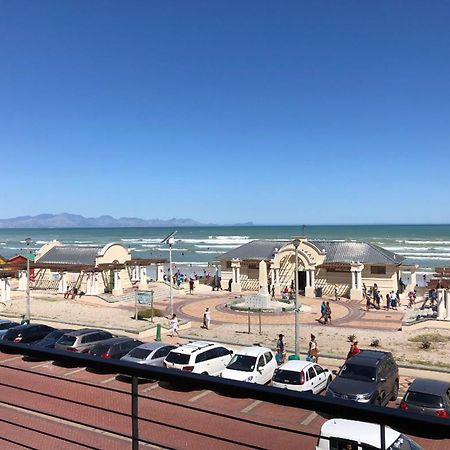 At The Beach - Muizenberg Cape Town Ngoại thất bức ảnh